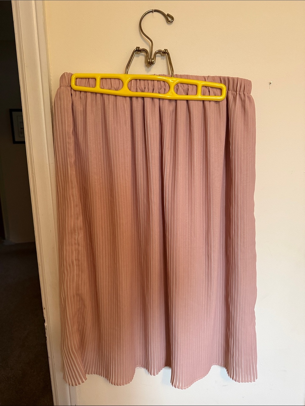 Adrianna Papell Dusty Rose Pleated Midi Skirt